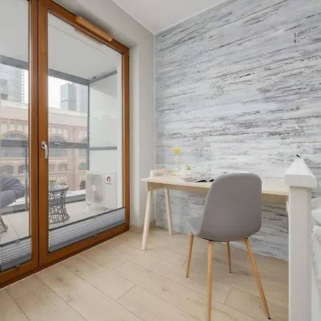 Appartamento Metro Wola With Parking & Ac Next To Rising Museum By Renters
